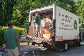Best Yard Waste Removal  in Utica, NE
